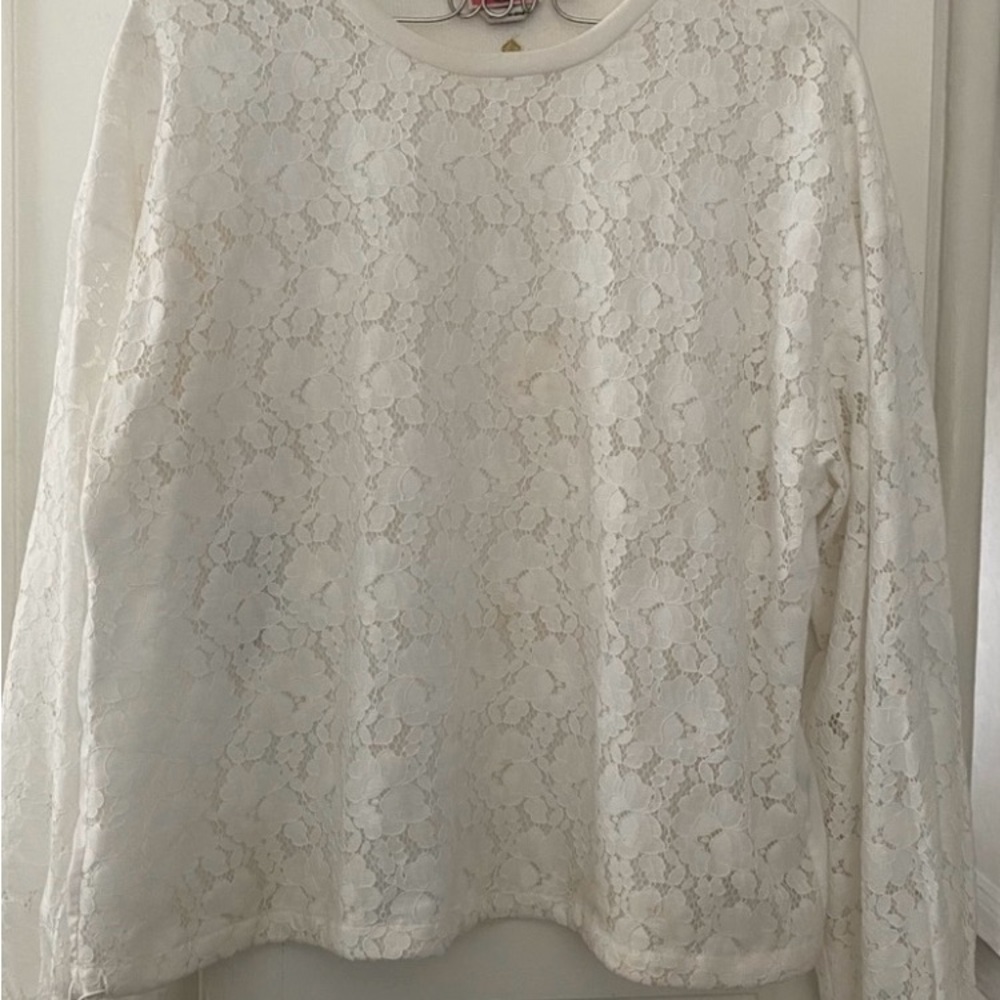Kate Spade stunning white, sweatshirt, pristine condition